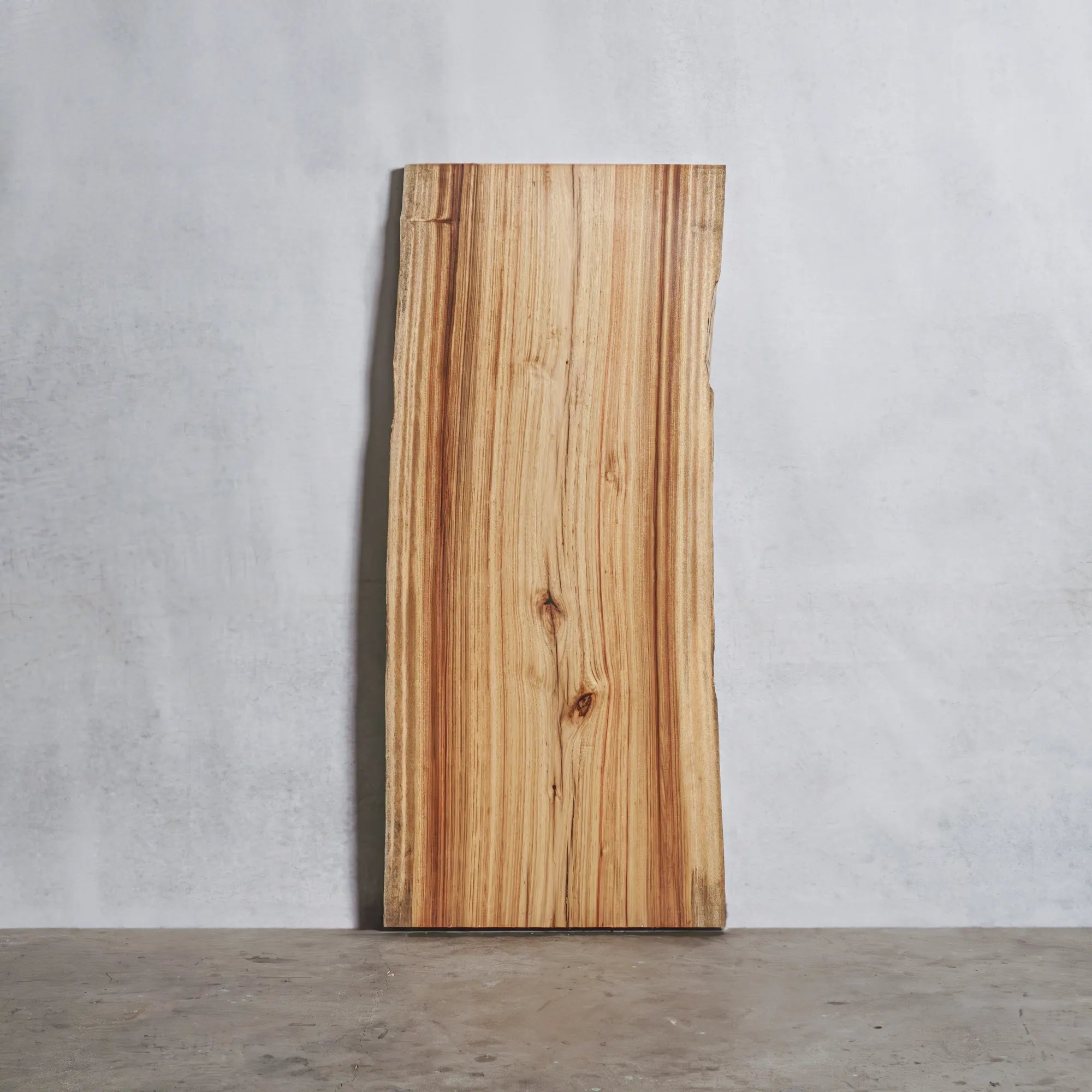 一枚板 クス 50×610~670×1500mm — 清水材木店 一枚板 クス 50×610~670×1500mm — 清水材木店
