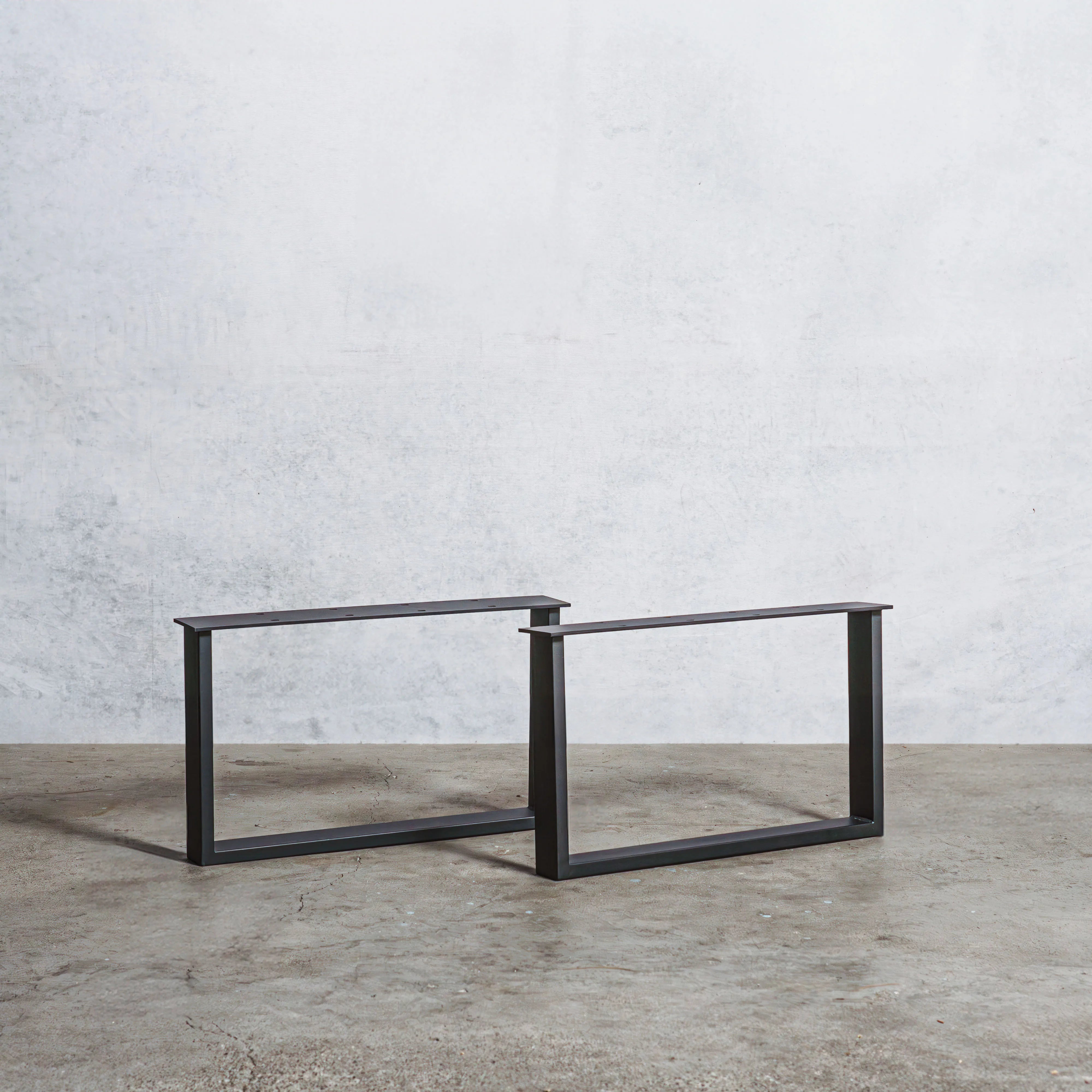 アイアン テーブル脚 口型 奥行580×高さ340mm 【清水材木店】 アイアン テーブル脚 口型 奥行580×高さ340mm 【清水材木店】