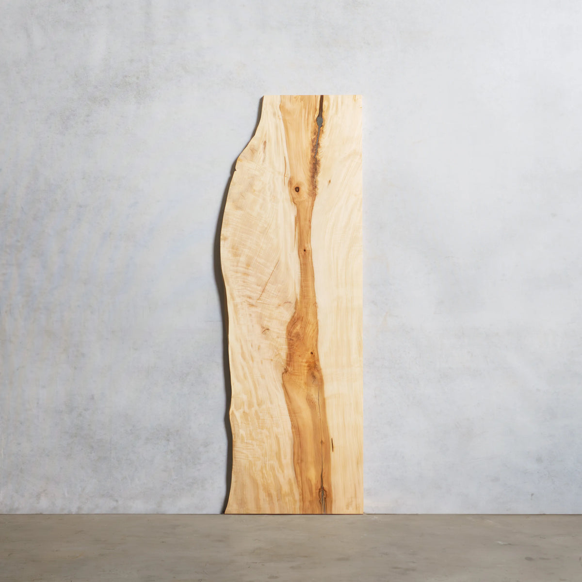 一枚板 トチ 33×350~500×1480mm — 清水材木店