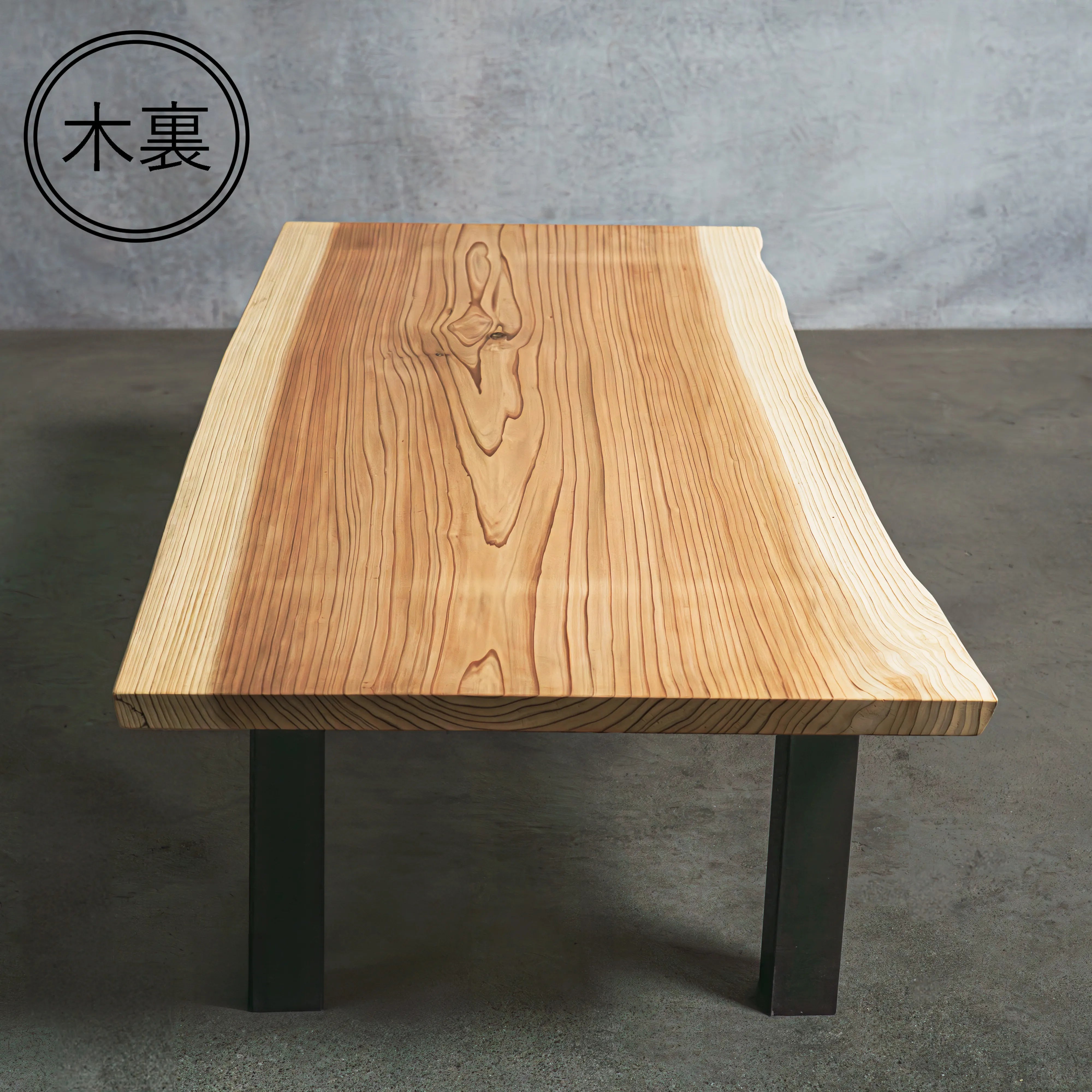 一枚板 スギ 30×570~650×1275mm