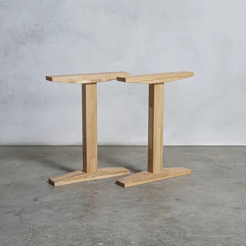 工型の木製脚